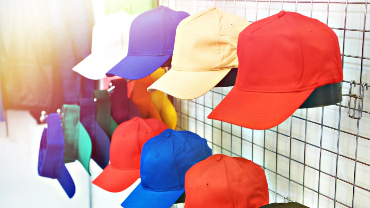 Top Tips For Choosing Custom Baseball Hat Gifts - SNAG