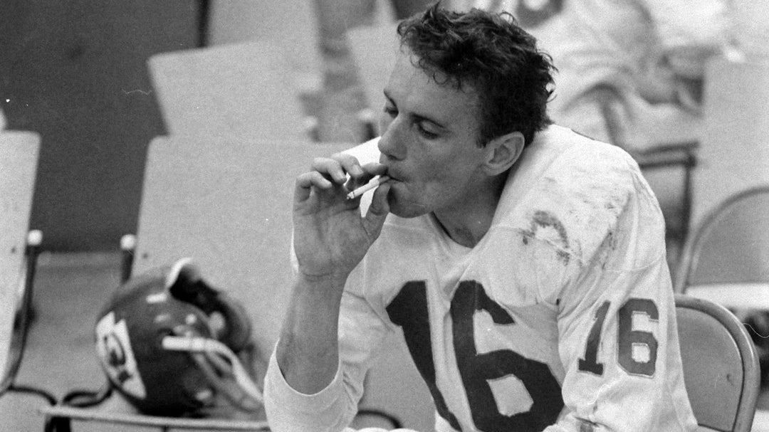 8 Stunning Moments in Vintage Super Bowl History