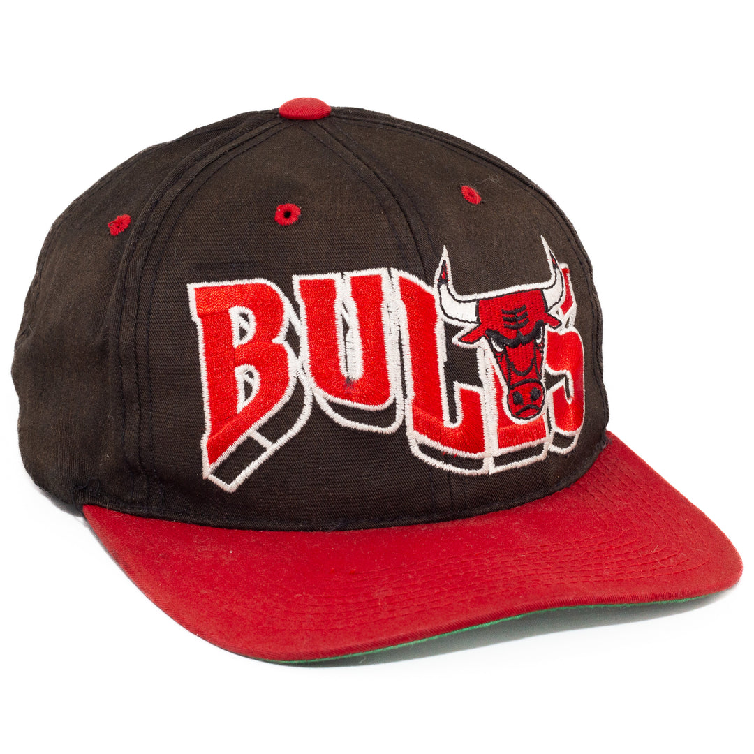 Bulls Vintage Snapback Hat