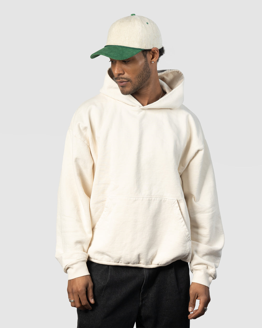 Relaxed Corduroy Snapback - Vanilla & Forest Green